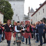 Schotse doedelzakspeler op ontvangst highland games